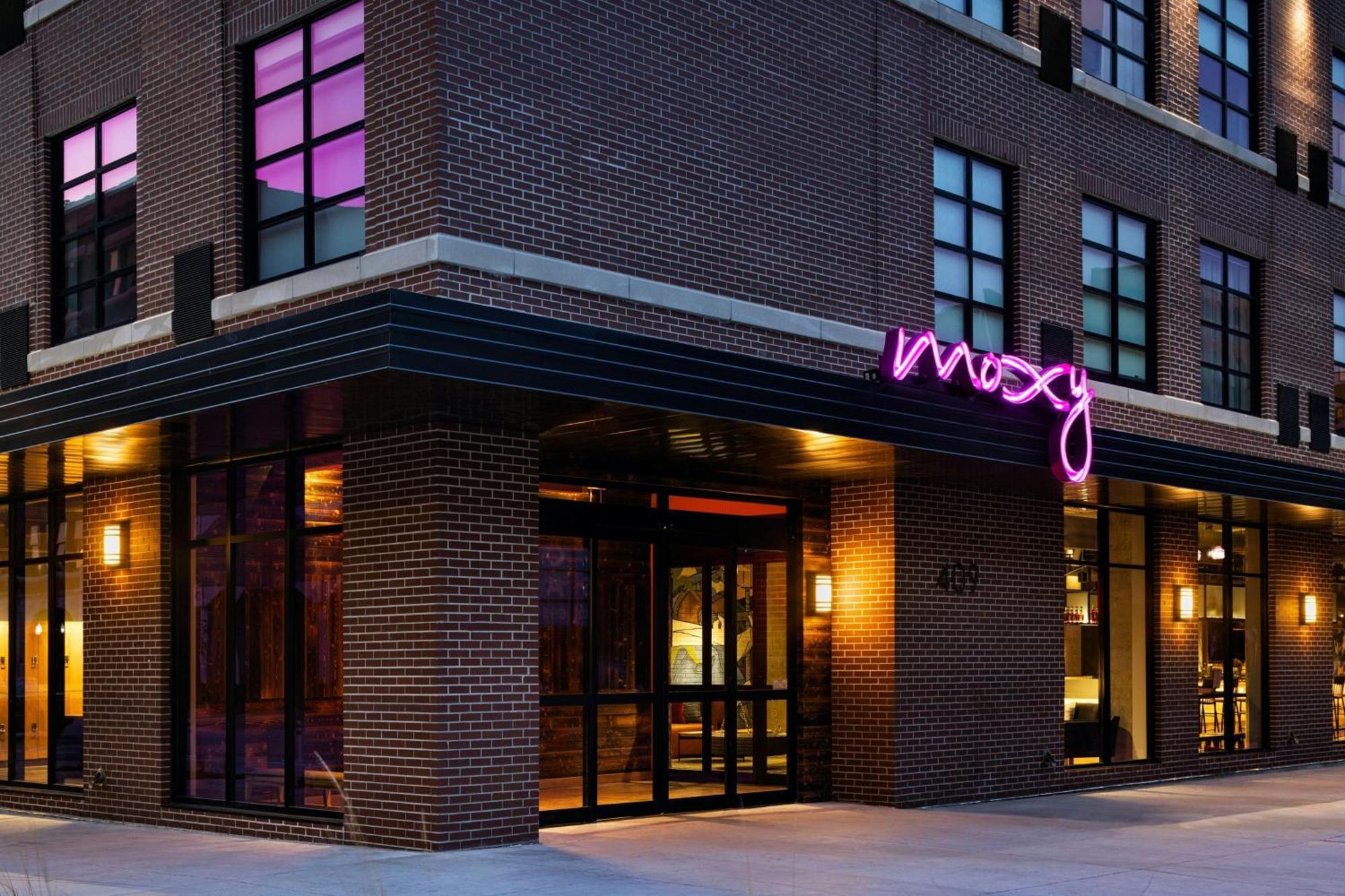 Hotel Moxy Omaha Downtown Exterior foto